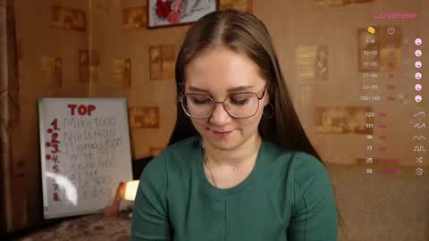 Mia online show from 03/01/25, 01:51