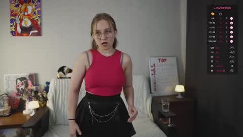 Mia online show from 09/11/25, 03:45