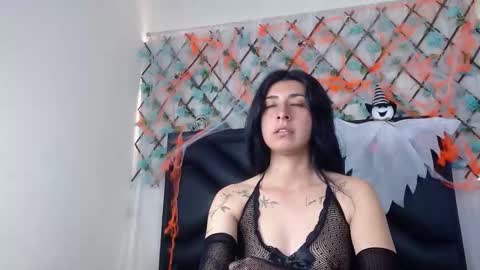  Emma  online show from 11/02/25, 06:21