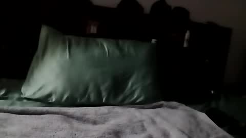 Snapshot of emmftransport chatting on 02/16/26, 06:15 Daddytimesx online show from 02/16/26, 06:15