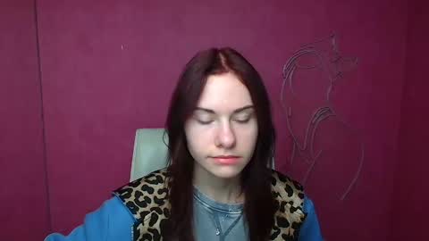 Snapshot of emmi_rossum chatting on 03/11/25, 06:10 Emmi online show from 03/11/25, 06:10