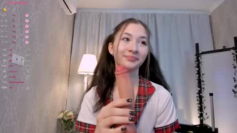 Emmi online show from 01/18/26, 10:30