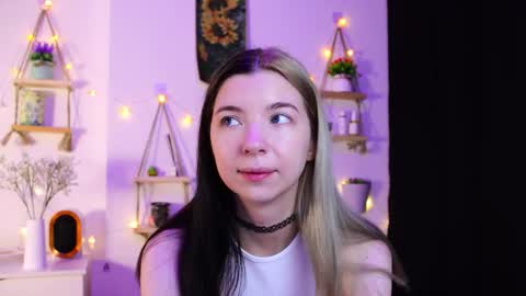 emmie_everly online show from 10/08/25, 07:11