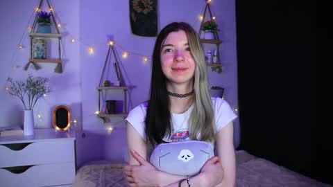 emmie_everly online show from 10/12/25, 09:25