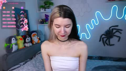 emmie_everly online show from 05/07/26, 08:03