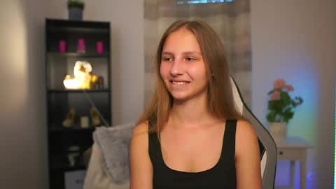 Emmie online show from 05/06/26, 12:54