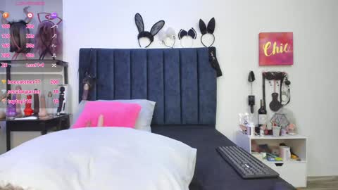          online show from 01/27/25, 02:57