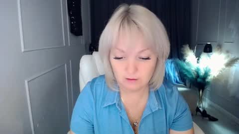 emmmam online show from 09/26/25, 01:37