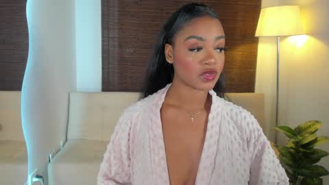 emmy_jacksson online show from 01/25/25, 12:06