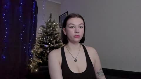 Emily Johny online show from 01/02/25, 02:00