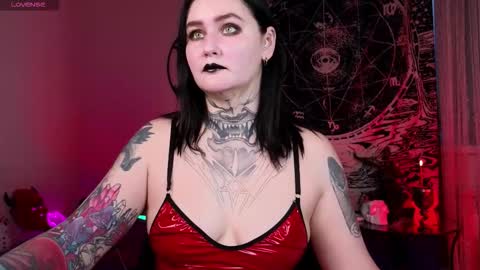 Emmy Bright     50  online show from 02/20/26, 01:46