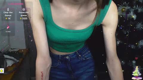 Snapshot of emmygreans chatting on 12/23/24, 09:38 Emmy online show from 12/23/24, 09:38