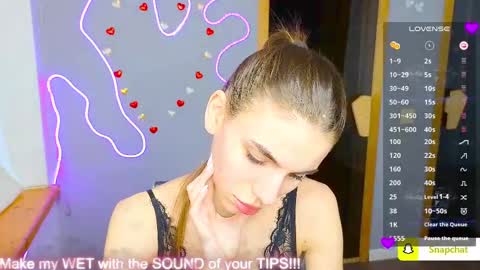 Snapshot of emmygreans chatting on 02/13/25, 01:15 Emmy online show from 02/13/25, 01:15