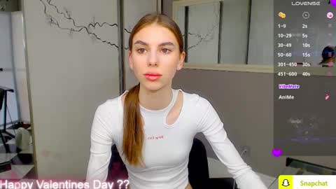 Snapshot of emmygreans chatting on 02/16/25, 06:32 Emmy online show from 02/16/25, 06:32