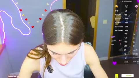 Snapshot of emmygreans chatting on 02/25/25, 04:00 Emmy online show from 02/25/25, 04:00