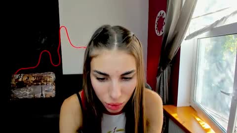 Snapshot of emmygreans chatting on 09/13/25, 05:40 Emmy online show from 09/13/25, 05:40