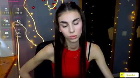 Snapshot of emmygreans chatting on 10/08/25, 11:41 Emmy online show from 10/08/25, 11:41