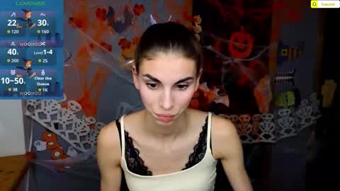 Snapshot of emmygreans chatting on 10/27/25, 12:42 Emmy online show from 10/27/25, 12:42