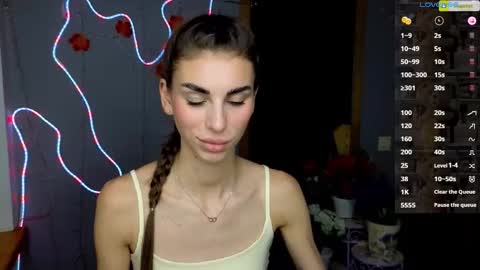 Snapshot of emmygreans chatting on 11/07/25, 12:49 Emmy online show from 11/07/25, 12:49