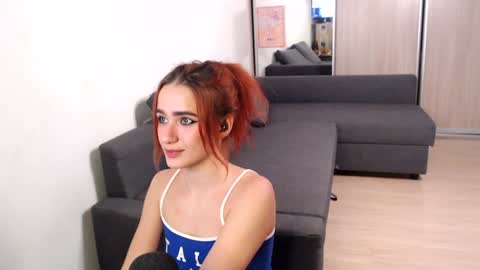 Snapshot of emmylies chatting on 01/29/25, 02:42 Emmymy favourite tips100035122212377pvt open online show from 01/29/25, 02:42