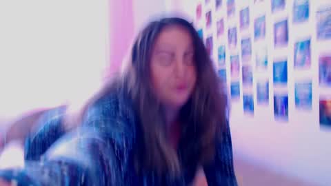 Emmy online show from 02/26/25, 10:36