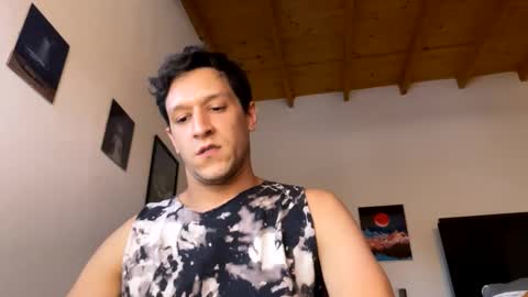 Snapshot of emoladyboy chatting on 12/15/25, 06:23 EMO online show from 12/15/25, 06:23