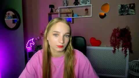 Emori online show from 05/11/26, 05:57