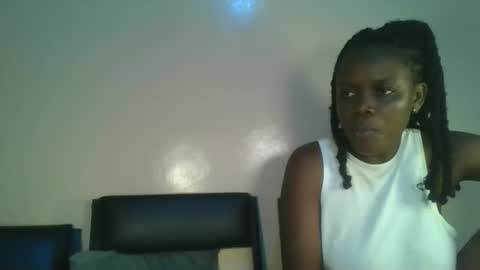 empress_emma online show from 05/06/26, 06:13