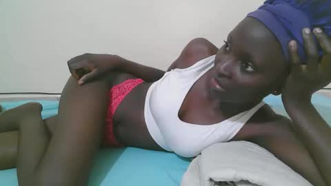 empress_ivy1 online show from 04/13/26, 06:13