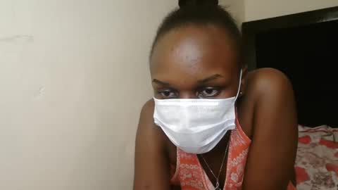 Snapshot of empressvee24 chatting on 11/24/25, 07:35 vee online show from 11/24/25, 07:35