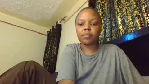 empress online show from 02/28/26, 07:15