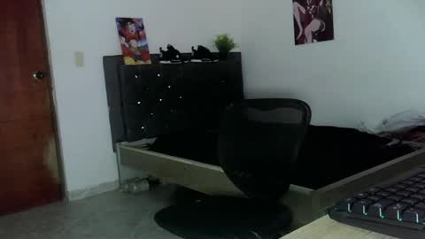 Snapshot of emr_master chatting on 09/10/25, 02:44 Emr online show from 09/10/25, 02:44