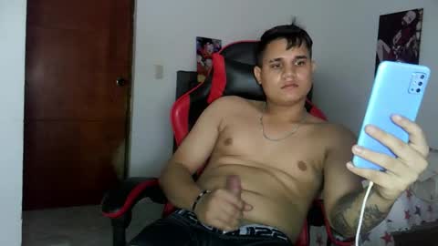 Snapshot of emr_master chatting on 10/13/25, 11:27 Emr online show from 10/13/25, 11:27