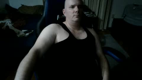 Snapshot of emsguy1 chatting on 06/08/26, 04:13 Matt online show from 06/08/26, 04:13