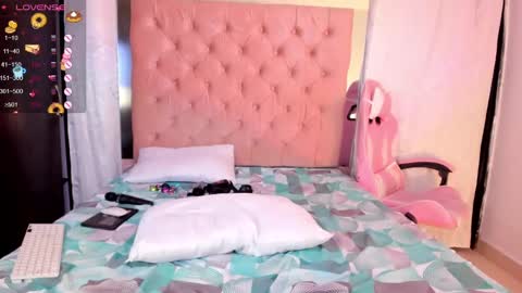 Snapshot of emy_bw chatting on 02/09/25, 05:50 Emy New profile my other account was suspended follow me online show from 02/09/25, 05:50