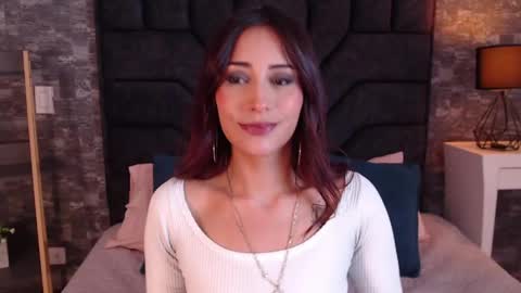 Emy   online show from 05/06/26, 07:08