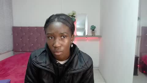 Snapshot of emyfuckhard chatting on 10/14/25, 12:28 emyfuckhard online show from 10/14/25, 12:28