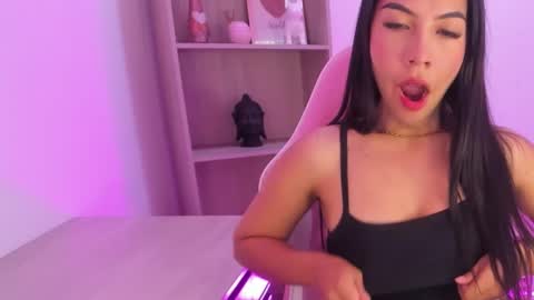 emy online show from 01/13/25, 01:17