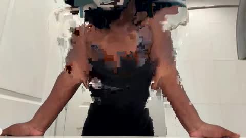 Snapshot of enchantressanon chatting on 02/03/26, 05:27 Enchantress online show from 02/03/26, 05:27