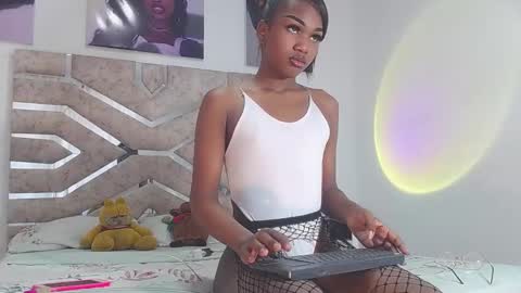 Snapshot of engell_fernandex chatting on 12/08/24, 05:55 engell online show from 12/08/24, 05:55