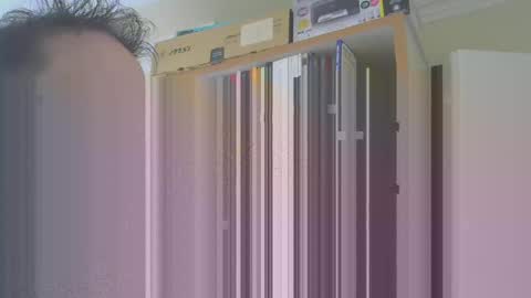 Snapshot of engin_83 chatting on 12/23/25, 09:18 engin_83 online show from 12/23/25, 09:18