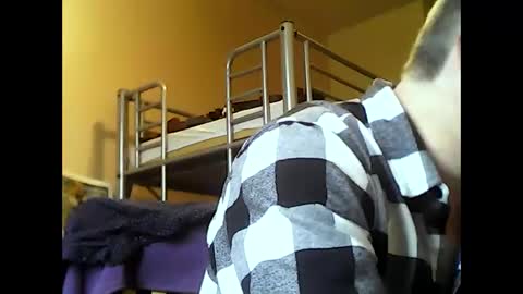 Snapshot of englishguysurrey chatting on 01/23/25, 01:02 englishguysurrey online show from 01/23/25, 01:02