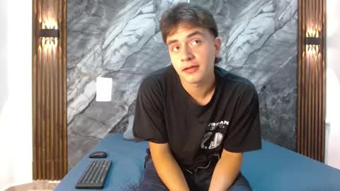 1207 online show from 04/18/26, 03:10