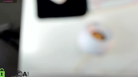 Snapshot of enigmatic_ella chatting on 04/13/26, 01:11 Ella online show from 04/13/26, 01:11