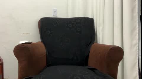 Snapshot of enjoythetrip chatting on 01/18/25, 02:36 Luke online show from 01/18/25, 02:36