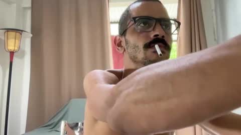 Snapshot of enjoythetrip chatting on 02/09/25, 05:01 Luke online show from 02/09/25, 05:01