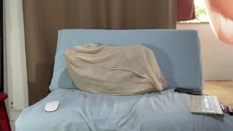 Snapshot of enjoythetrip chatting on 02/21/25, 05:09 Luke online show from 02/21/25, 05:09