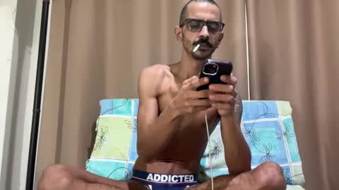 Snapshot of enjoythetrip chatting on 02/28/25, 09:36 Luke online show from 02/28/25, 09:36