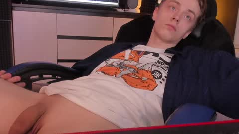 Snapshot of enkeer chatting on 01/19/25, 11:53 Enker online show from 01/19/25, 11:53