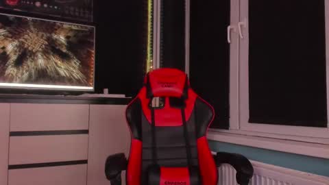 Enker online show from 12/17/25, 10:38